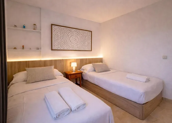 Panoramic Sea Views Levante Beachfront Pool Apartment